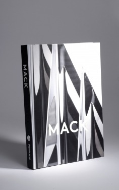 Mack. Spectrum